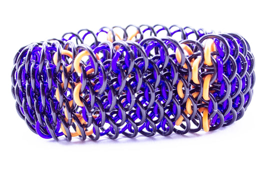 Horizontal Bars Dragonscale Cuff